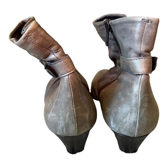 Clarks Gray Leather Limbo Dance Ankle Booties Limbo Dance Size 10 EUC Side Zip - Picture 6 of 8